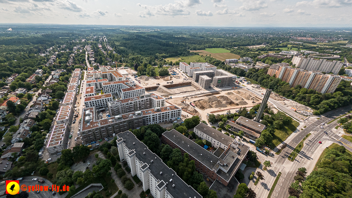 07.06.2023 - Aktuelle Luftbilder aus dem Alexisquartier und Pandion Verde in Neuperlach in München